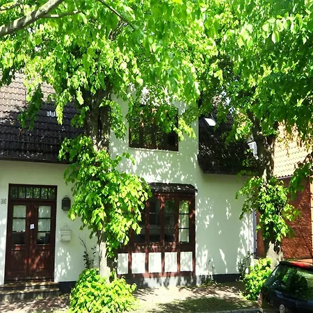 Dom wakacyjny Altes Kapitaenshaus Arnis